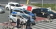 Warszawa: Kierujący autem przewozu osób potrącił rowerzystkę na Ochocie!