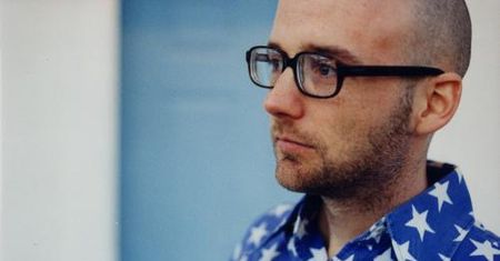 Moby sprzedaje kolekcję płyt na akcję charytatywną