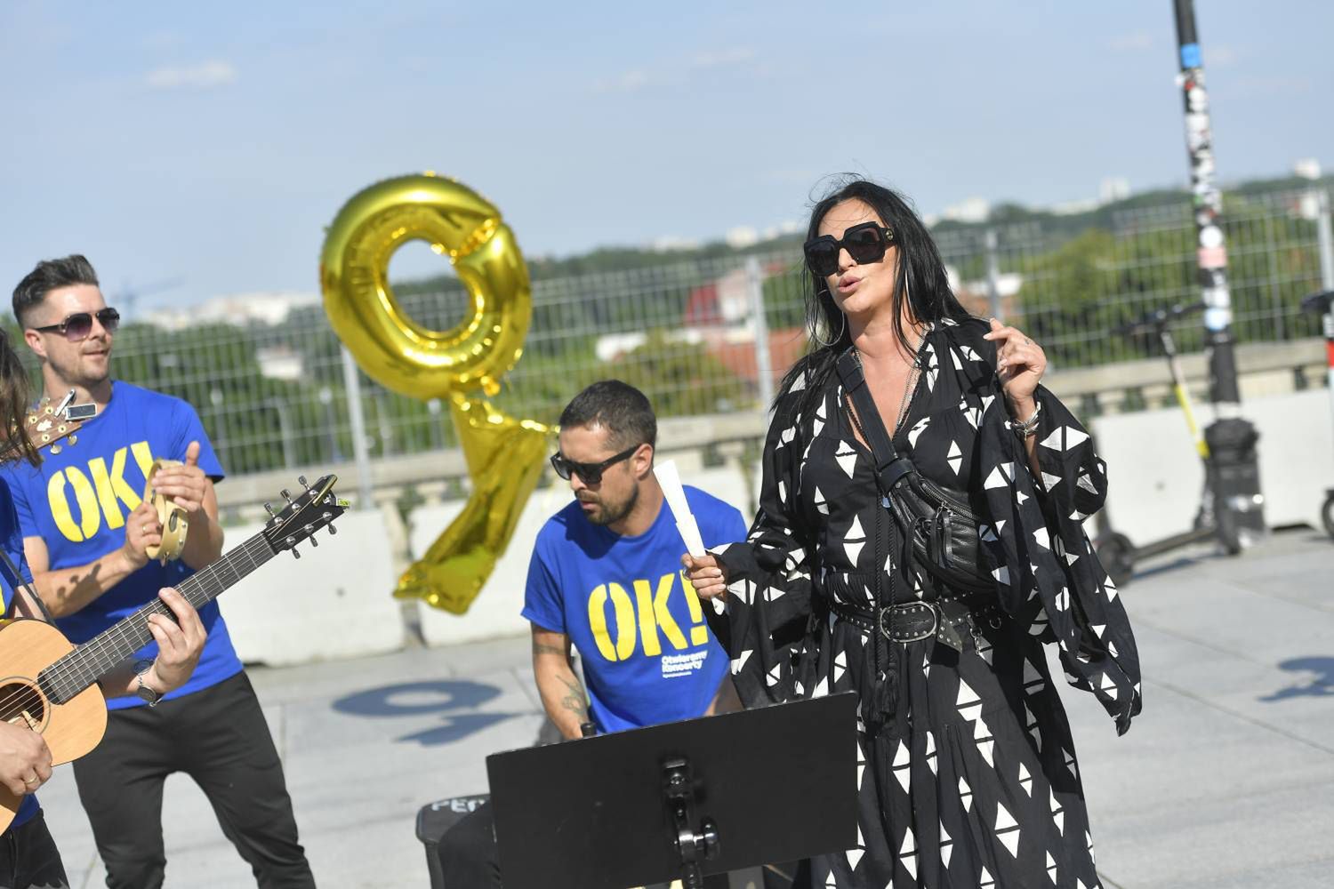 Kayah - happening muzyczny na Placu Zamkowym