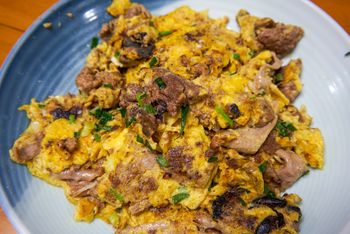 W piątki dodaję do jajecznicy. Poprawia funkcjonowanie mózgu od rana