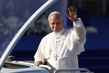 Mocne słowa papieża w Lourdes. "Algorytmy nie mogą decydować o życiu"