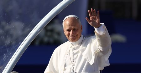 Mocne słowa papieża w Lourdes. "Algorytmy nie mogą decydować o życiu"