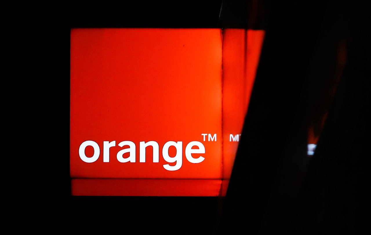 Orange