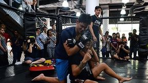 Pogromca Michaela Phelpsa wszedł do klatki. Zobacz, jak sobie poradził w MMA