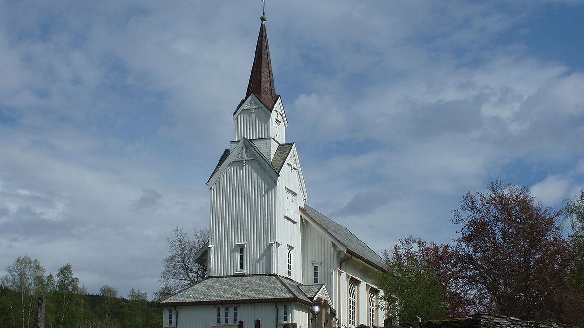 Kościół Øye w północnej Norwegii (źródło: Wikimedia)