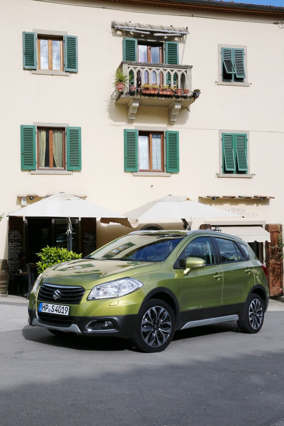 Nowe Suzuki SX4 - japoński crossover w szczegółach [galeria] 33