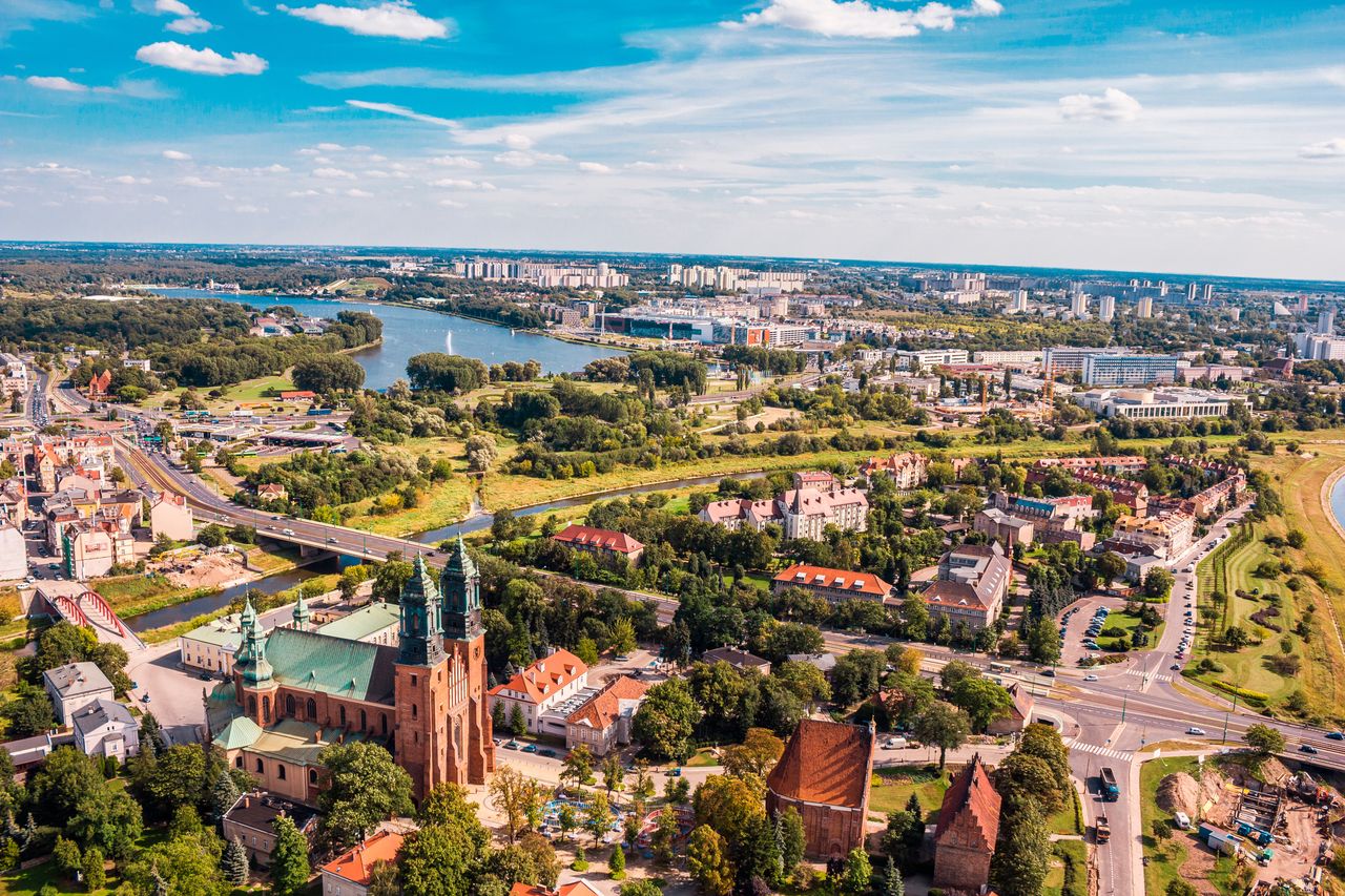 Poznań, Ostrów Tumski, z lotu ptaka. Prace geologów tym razem skoncentrują się na środkowej i południowej części miasta.
