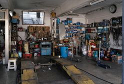 Zemsta za odejście z pracy. Wysmarował olejem wypłatę byłego pracownika