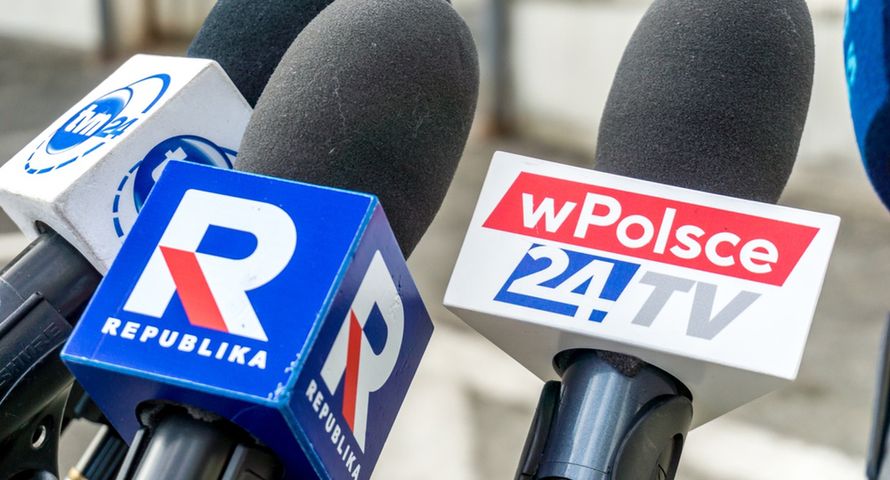Republika i TVN24 ze spadkiem widowni. A TVP Info i wPolsce24 zyskują