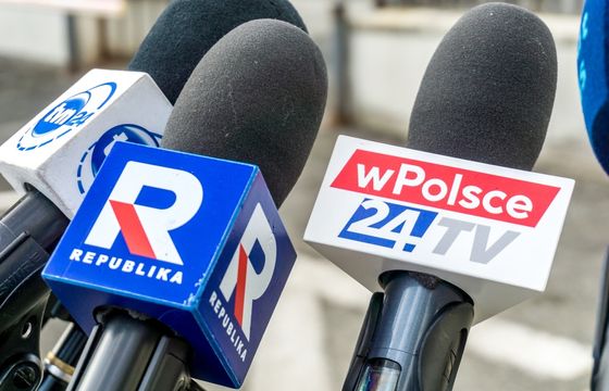 Republika i TVN24 ze spadkie widowni. A TVP Info i wPolsce24 zyskują