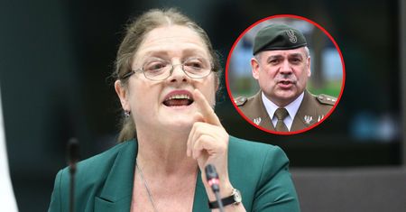 Pawłowicz pyta Szefa Sztabu. Generał odpisał bardzo szybko