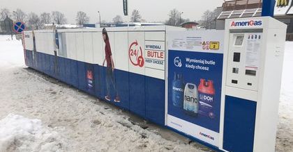 Rewolucja w sprzedaży gazu. Pierwsze Butlomaty stanęły właśnie przy Biedronce i Kauflandzie