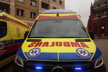 Tarnów Podgórny: Makabryczny wypadek. Paleta przygniotła głowę kobiety. 23-latka zginęła na miejscu