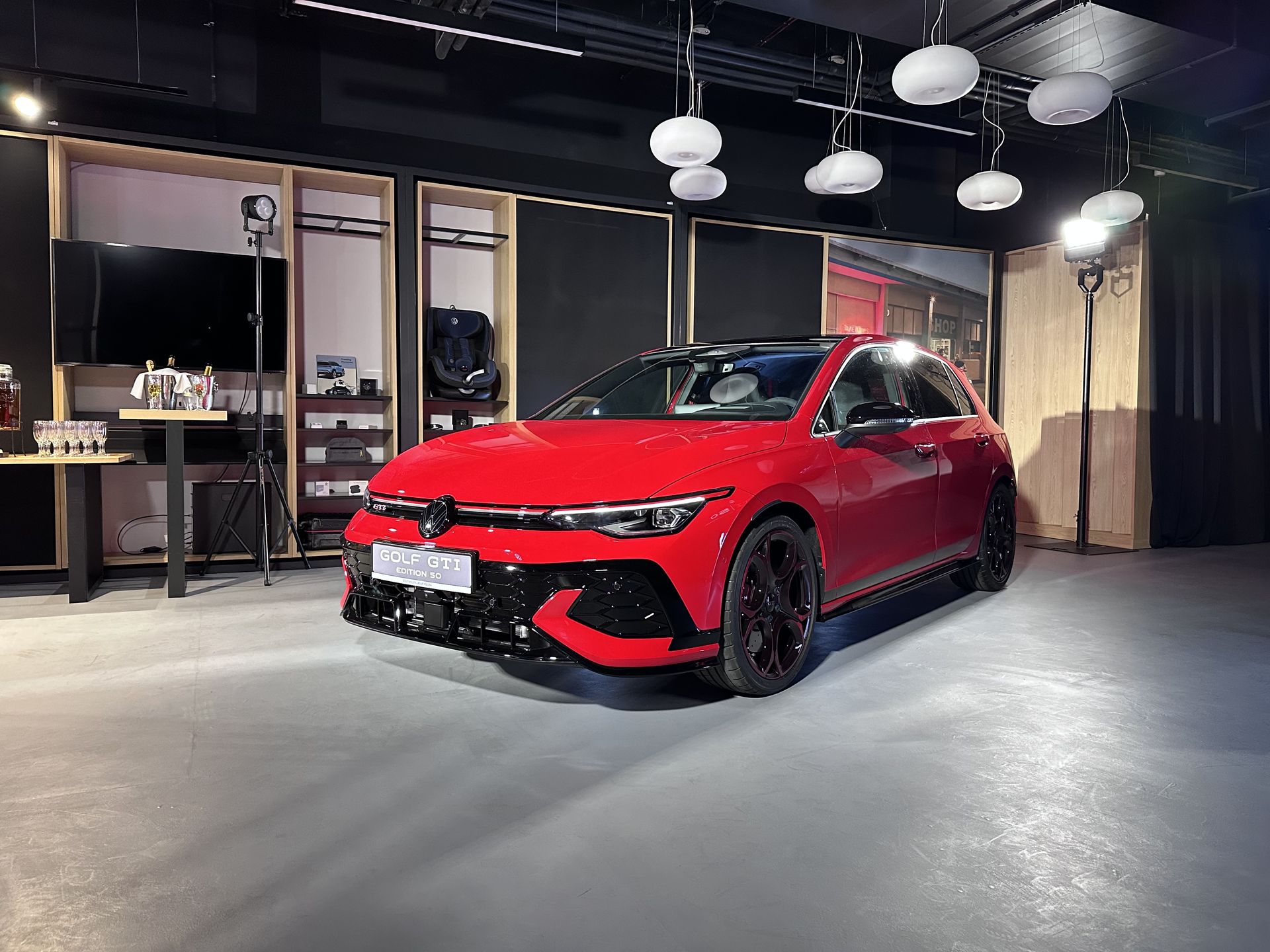 Volkswagen Golf GTI Edition 50