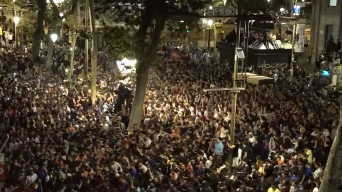 Twitter / Na zdjęciu: kibice FC Barcelony