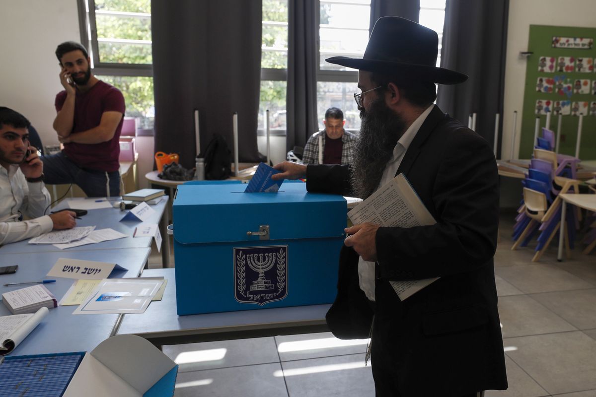 Zdjęcie z punktu wyborczego w Izraelu