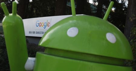 Dostawał się pod warstwę systemu. Pobrano go 2,3 miliona razy
