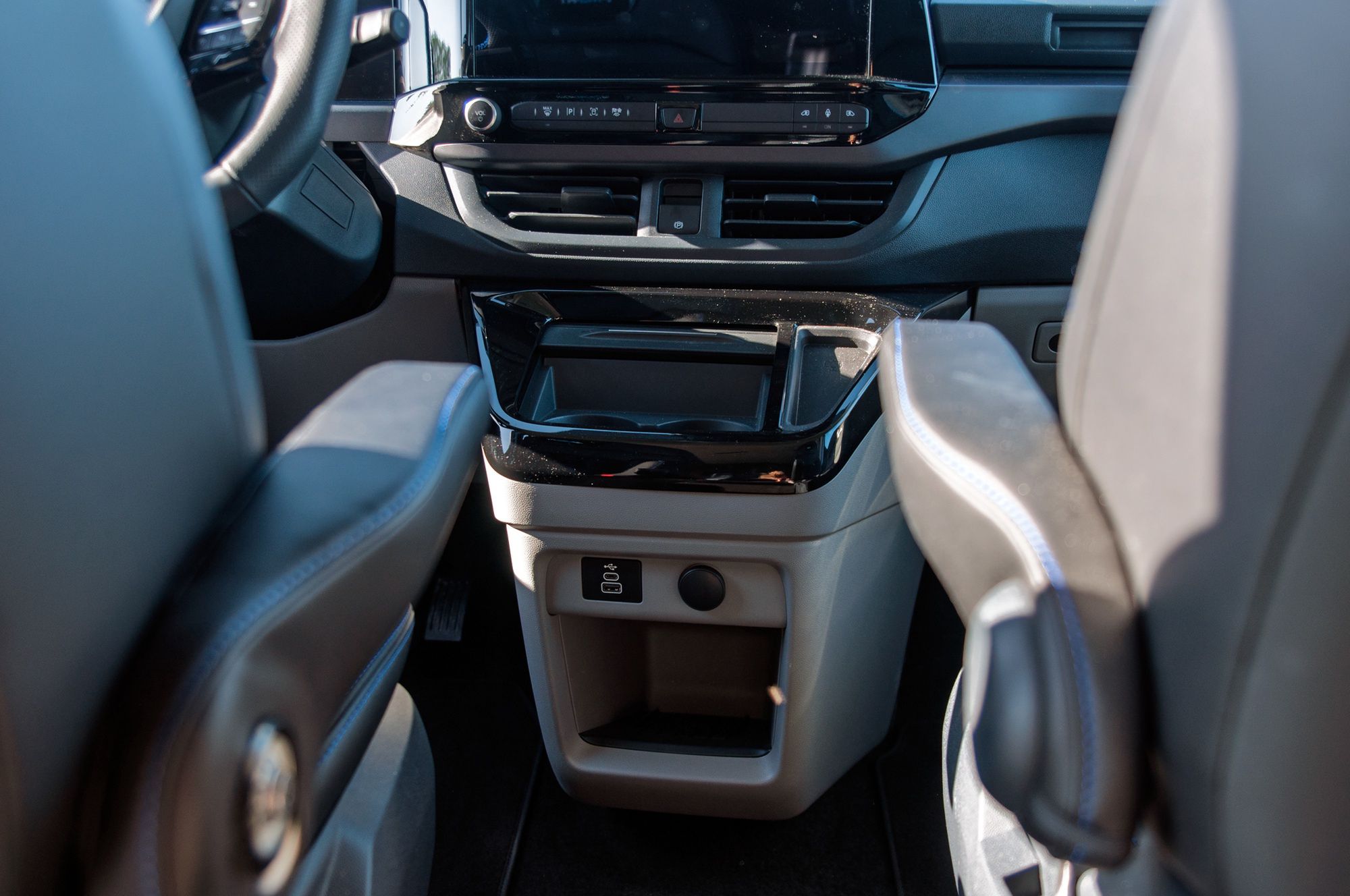 Ford Transit Custom MS-RT (2025)