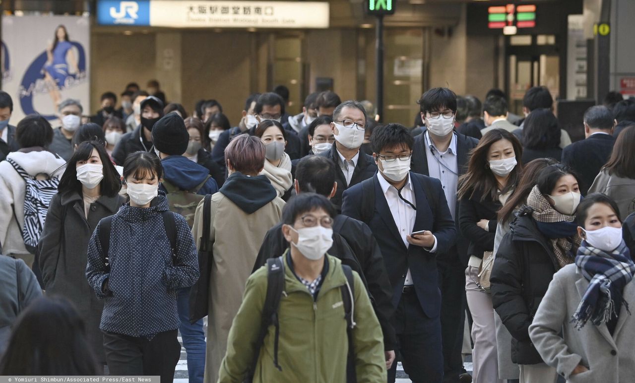 Koronawirus. Hongkong jest bardzo gęsto zaludnionym miastem. Dlatego powstrzymanie epidemii stanowi tam takie wyzwanie