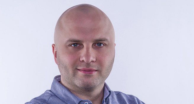 Jan Domański w dziale sprzedaży hybrid.ai w Polsce