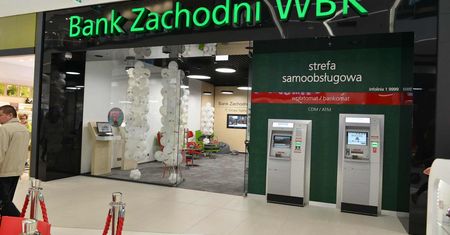 Jesteś klientem BZ WBK? Uważaj na fałszywą aplikację mobilną