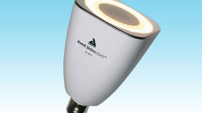 StriimLIGHT. Graj, piękna żarówko! 1