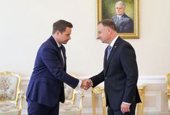 Rafał Trzaskowski spotkał się z Andrzejem Dudą. Prezydent Warszawy zaliczył wizerunkową wpadkę
