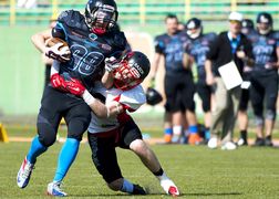 Polsat Sport 3 Futbol amerykański: American Football League Europe - mecz: Paris Lights - Panthers Wrocław