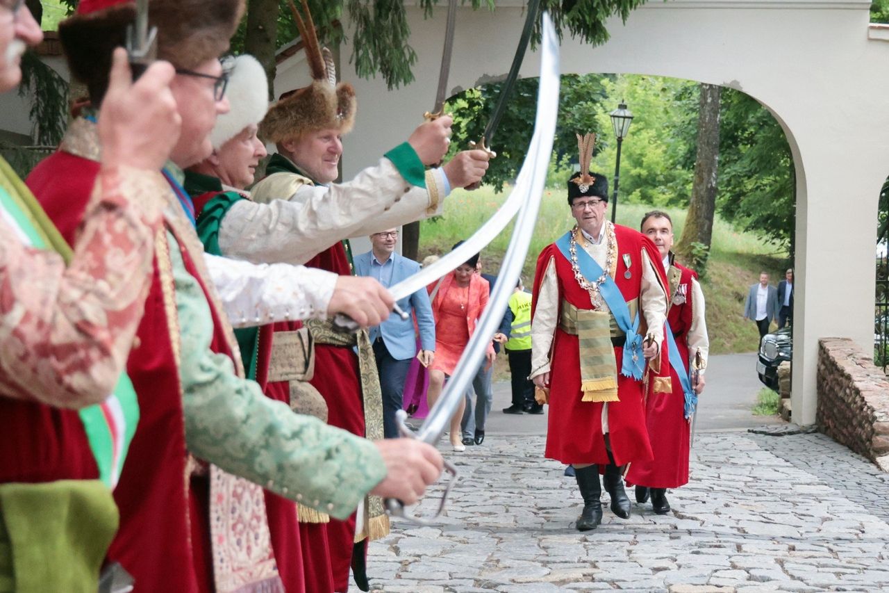 Ogólnopolski Turniej Kuchni Kresowej i Nalewek „Dworu Anna”. Staropolskie tradycje i smaki wrócą w ten piątek