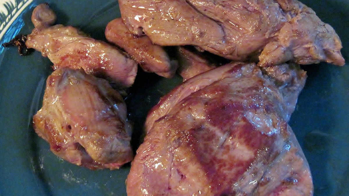 Opiekana łopatka z bizona (samo mięso)