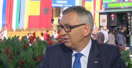 Wiceminister Szwed w money.pl: Będą dwa nowe kodeksy pracy