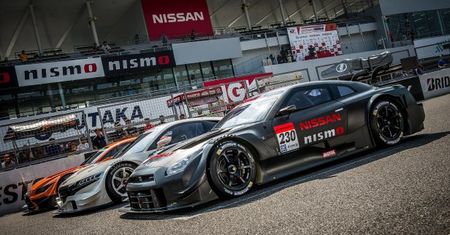 Nissan GT-R Nismo GT500 - Godzilla jest Super