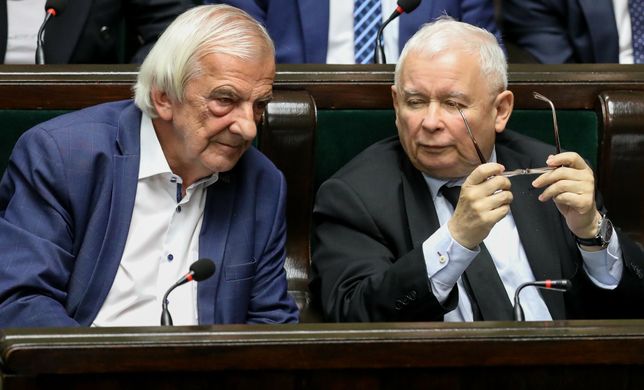 Szef klubu PiS szuka łodzi ratunkowej. "Terlecki boi się, że nie dostanie się do Sejmu"