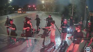 Policja namierza grupę młodych osób na hulajnogach. "Identyfikacja pozostałych jest kwestią czasu"