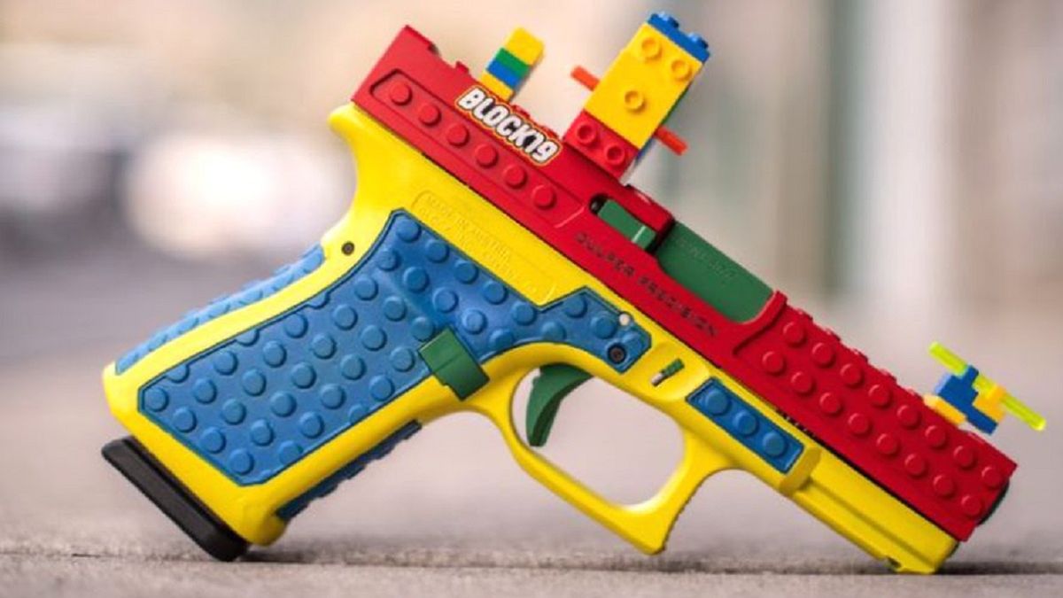 Lego kontra producent broni