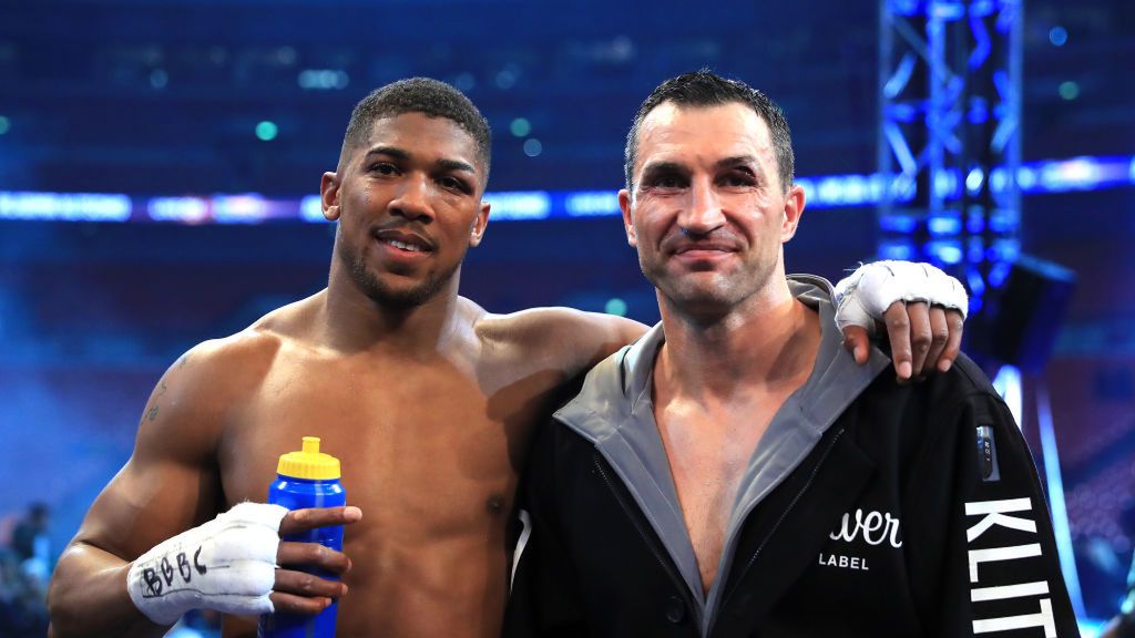 Getty Images / Richard Heathcote / Na zdjęciu: Anthony Joshua i Władimir Kliczko