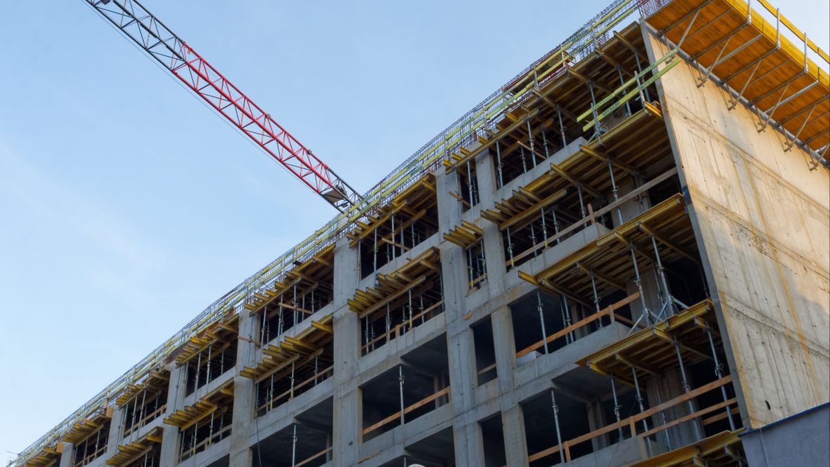 Mieszkańcy Woli protestują przeciwko budowie bloku