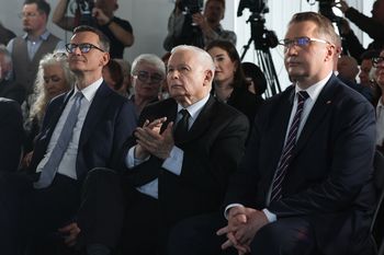 Kaczyński jest bezsilny. Tak ograł go Morawiecki