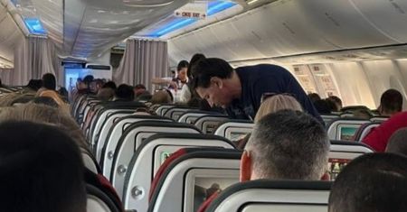 Chwila grozy w samolocie. Lekarz klubu znalazł się w dobrym miejscu