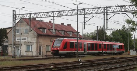 Kolej Szczecin-Berlin: PKP PLK szuka pieniędzy. Jest 11 ofert, decyzja w sprawie inwestycji