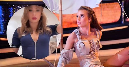 Oliwia Bieniuk w stroju policjantki na Halloween. Nawiązała do Anny Przybylskiej?