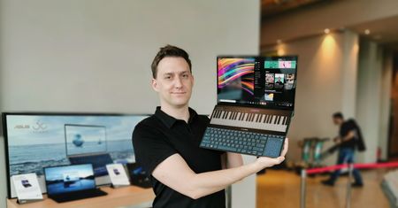 Nowe ZenBooki ASUSa mają drugi wyświetlacz 4K i mocne podzespoły