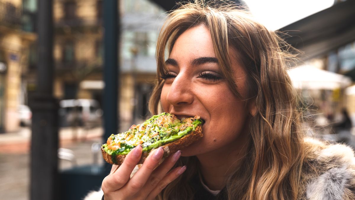 Zdrowe tłuszcze znajdują się m.in. w awokado