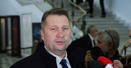 Czarnek z kontrolą w MEN. "Ok, się pani nie przejmuje. Spox"