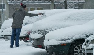 Zimowe obowiązki Polaków. Pensja minimalna za nieodśnieżone auto