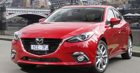 Maciek testuje - Mazda 3 2.0 Sky-G SkyPassion