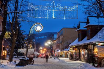 Święta i sylwester w kraju. Te miejsca wybierają Polacy