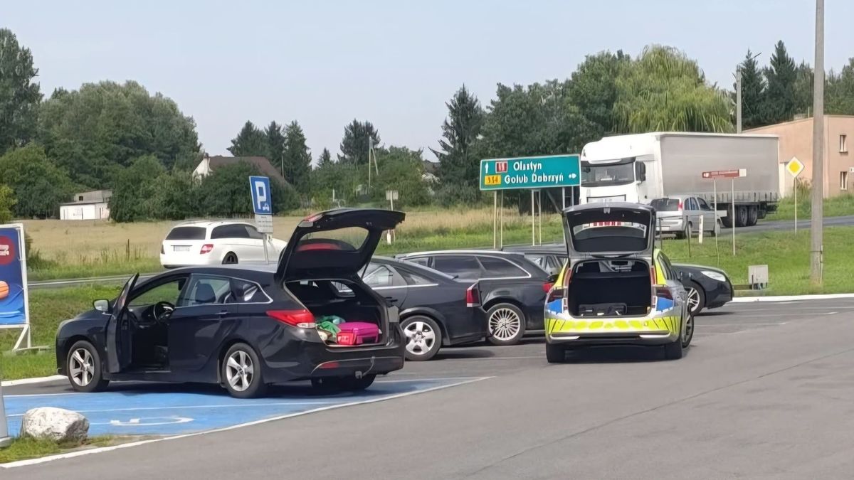 Policjant odebrał poród na stacji paliw we Frydrychowie