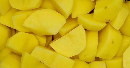 Jak obniżyć wysokie ciśnienie? Japońskie Stowarzyszenie Nadciśnienia Tętniczego proponuje jeść codziennie mango