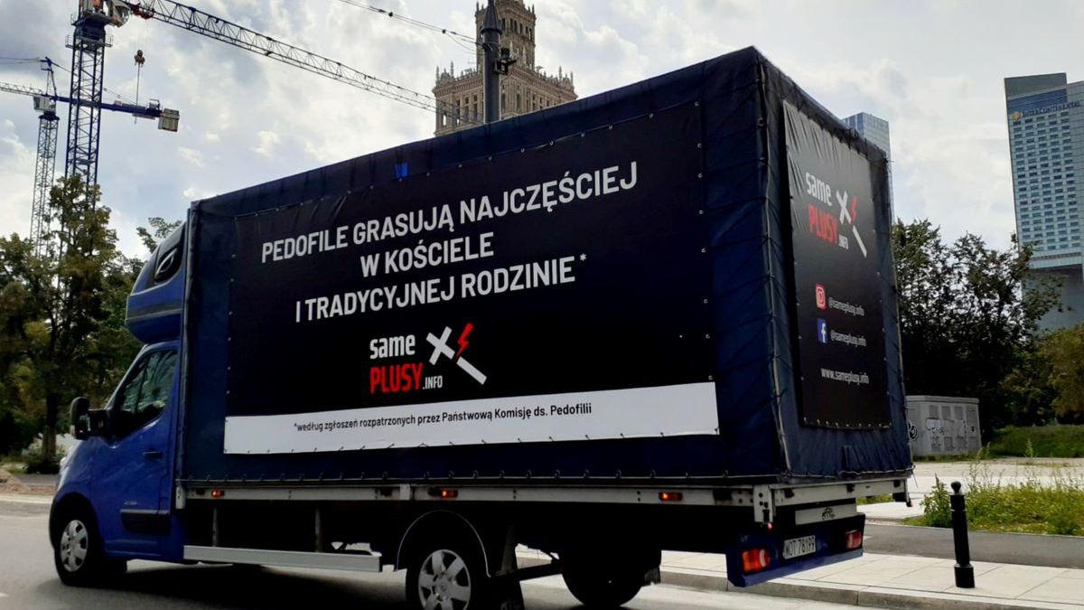 "Antyhomofobus" wyruszy w Polskę 